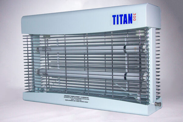 Titan 300 Fluefanger Hvit